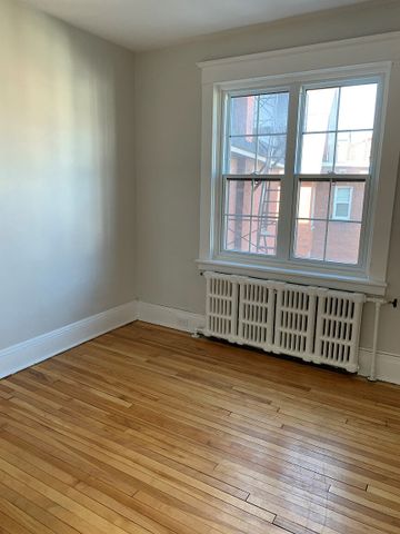 38 Monk St. - Photo 4