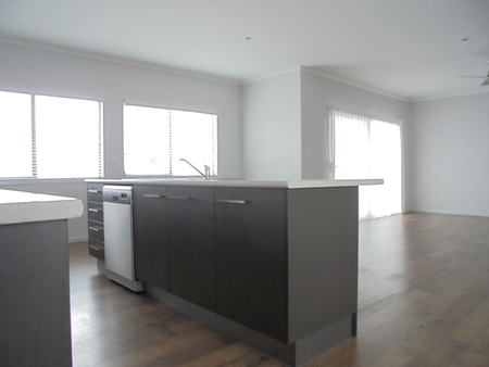 Unit 1, 1 Cobia Court, Mountain Creek, QLD - Photo 4