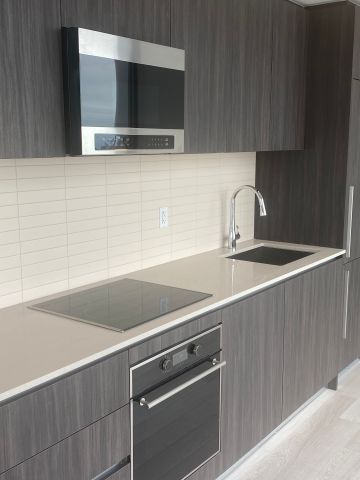 For Lease - 8 Cumberland Street Unit# 4302, Toronto, Ontario - Photo 5