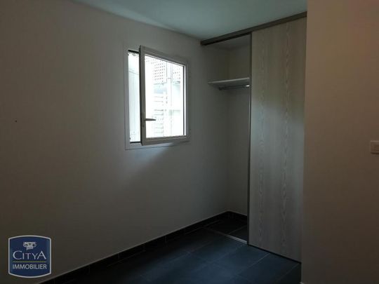 Location Appartement 2 pièces 40m² ST JOSEPH 97480 - Photo 1