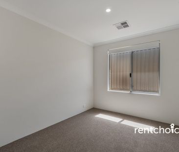 Brand new home with ocean views! - Photo 4