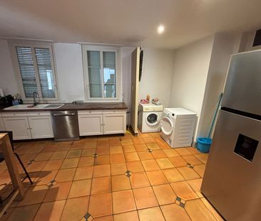 Location Appartement 6 pièces 256m² - Photo 5