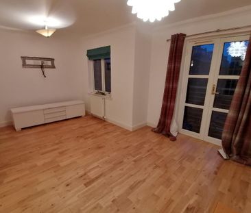4 bedroom townhouse to rent - Photo 1