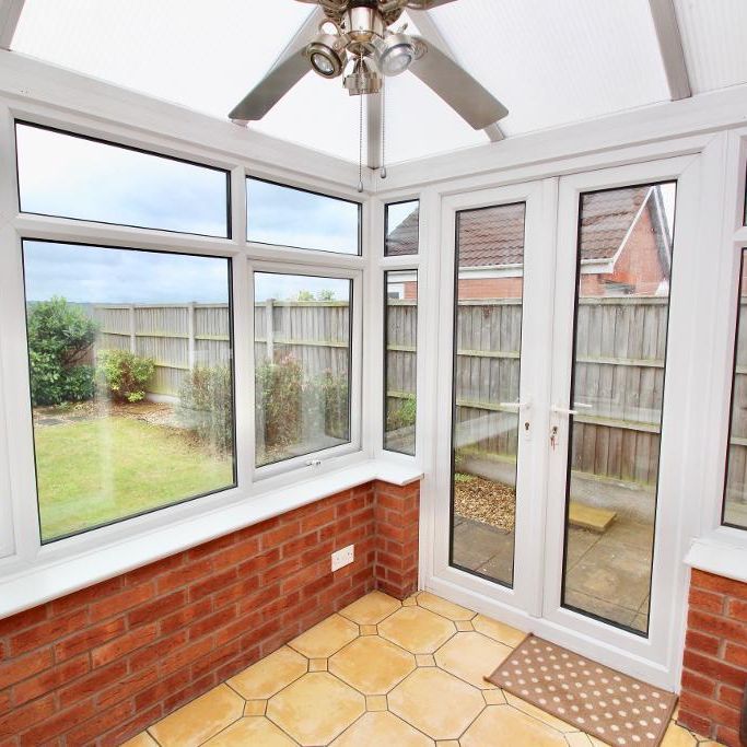 3 Bedroom Semi-Detached To Rent - Photo 1