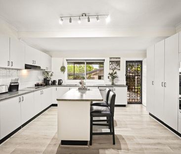 FIVE BEDROOM TWO STORY HOME WITH INGROUND POOL!!! - Photo 6