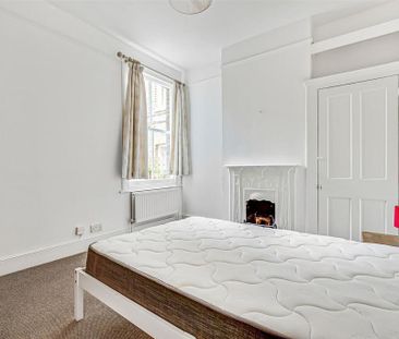 2 bedroom maisonette to rent - Photo 6