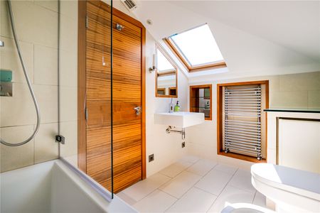 Cambridge Gardens, North Kensington, W10, London - Photo 5