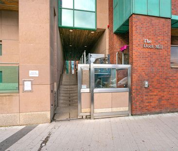 Apartment 16, The Dock Mill, Grand Mill Quay, Barrow Street, Dublin... - Photo 4