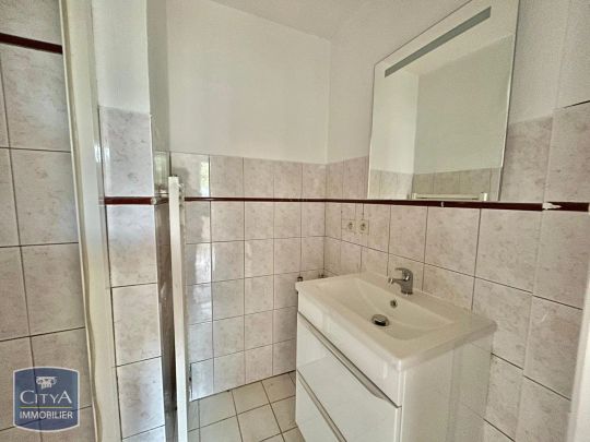 Appartement à louer 4 pièces 69.14m² - Photo 1