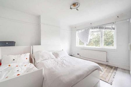 Fort Road, Northolt, UB5 - Photo 5