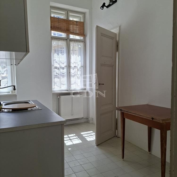 Kiadó átlagos állapotú lakás - Szeged - Fotó 1