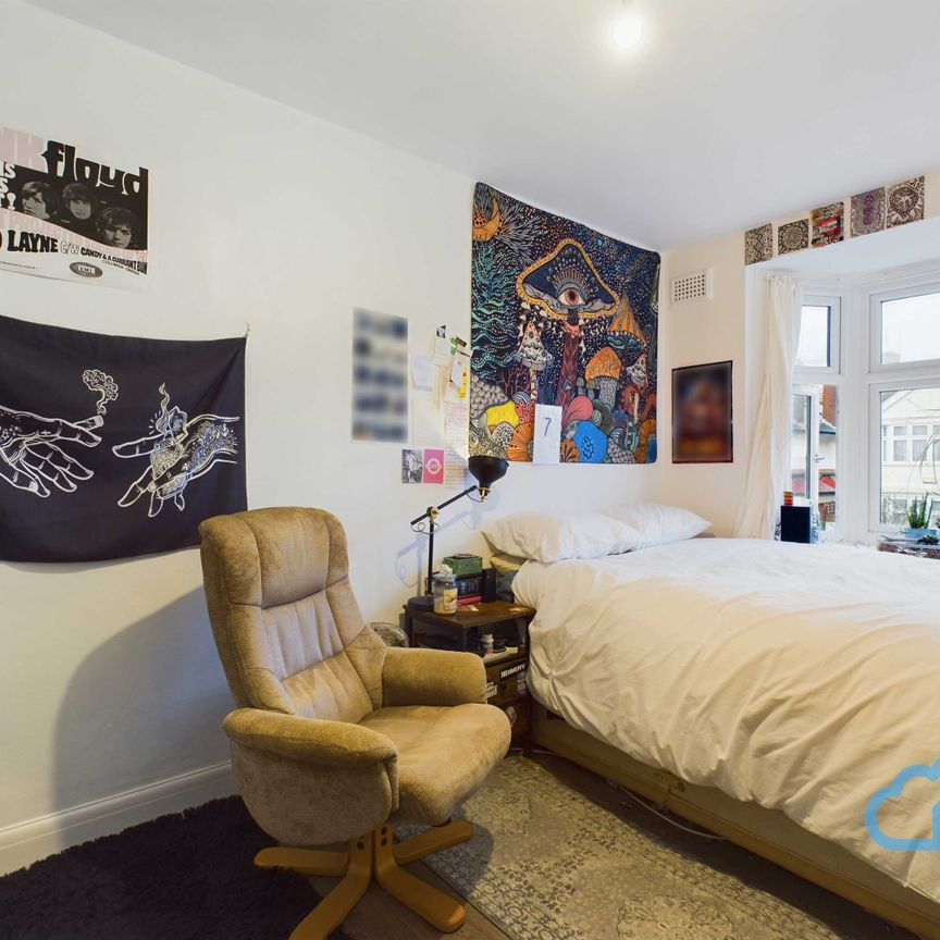 RM7 Delamere Road | Ealing | London | W5 3JP - Photo 1