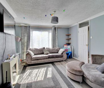 3 bedroom terraced house to rent - Photo 2
