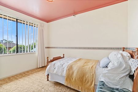 Modern Family Living in a Quiet, Sought-After Ruse Pocket - Photo 5