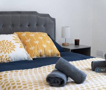 2 bedroom detached house to rent - Photo 5