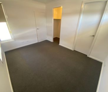 Ready To Move In! - Photo 2