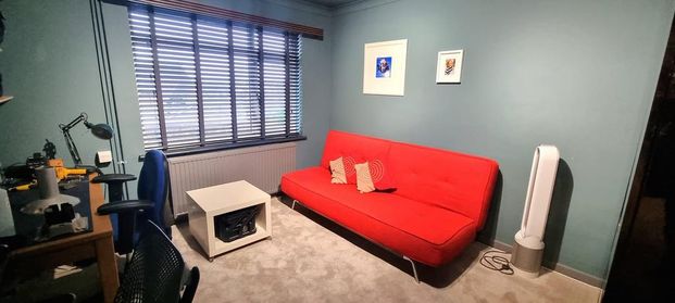 3 bedroom apartment to rent - Photo 1