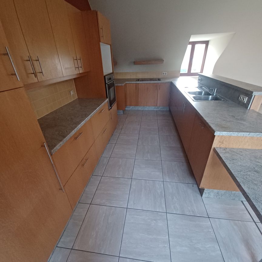 Appartement te huur in Deurle - Photo 1