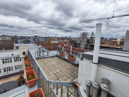 360° Grad Blick über Wien- DG Luxus mit fantastischem Blick über Wien, Stellplatz, klimatisiert, Balkon & Dachterrasse - Photo 2