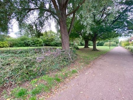 Hadley Place, Milton Keynes, Bradwell Common - Photo 2