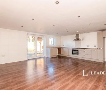 3 bedroom bungalow to rent - Photo 5