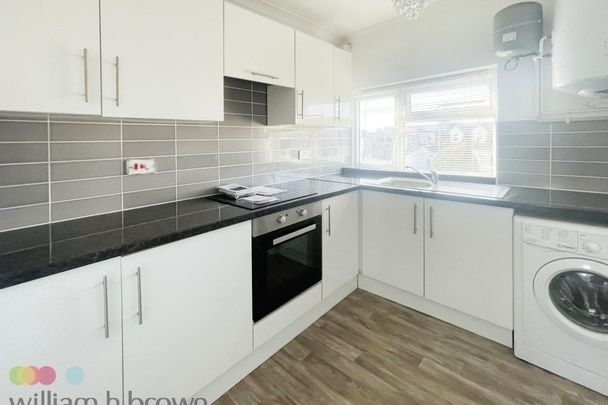 Beach Road - Photo 1