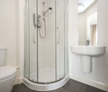 4 bedroom house to rent Prestbury Close, Cheltenham, GL52 - Photo 5