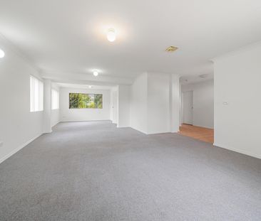 100 Bicentennial Drive, Jerrabomberra NSW 2619 - House For Rent | D... - Photo 2