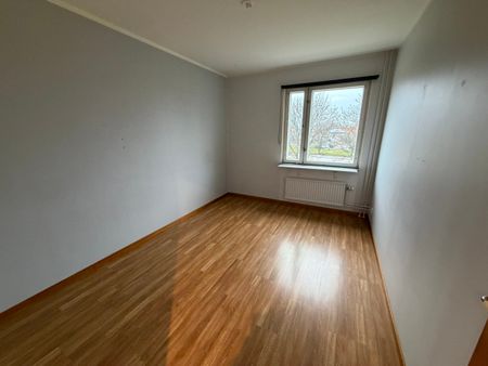 Spjutgatan 17 – 3rok (lgh 0216) - Foto 3