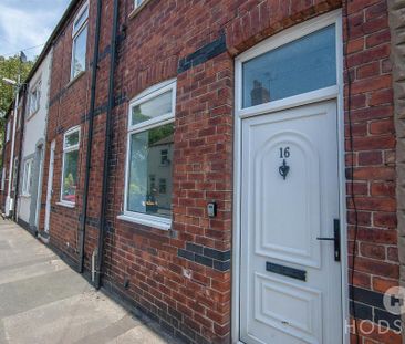 2 bedroom terraced house to rent - Photo 5