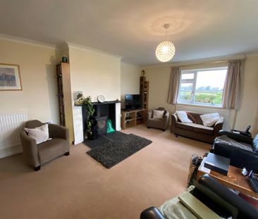 Grange Road, Bronington. - Photo 1