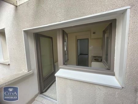 Location Appartement 2 pièces 37m² NIORT 79000 - Photo 4