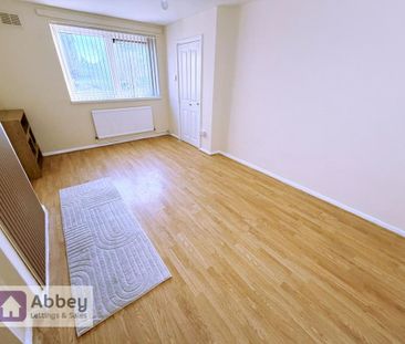 2 bedroom end of terrace house to rent - Photo 6