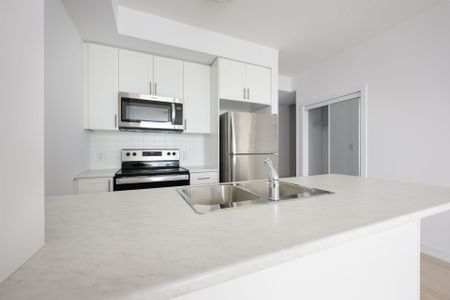 For Lease - 450 Dundas Street Unit# 231, Hamilton, Ontario - Photo 2