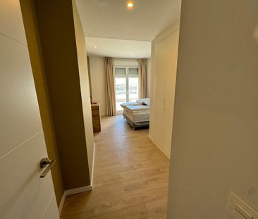 4 room luxury penthouse for rent in Marbella, Andalusia - Photo 6