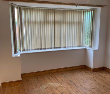 3 bedroom detached bungalow to rent - Photo 2