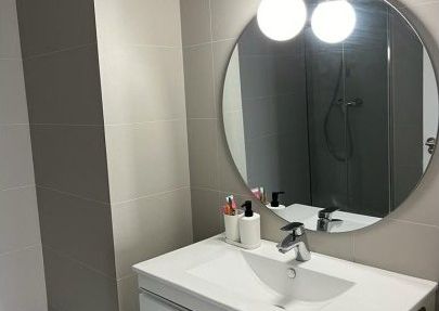 valencia, Valencian Community 46013