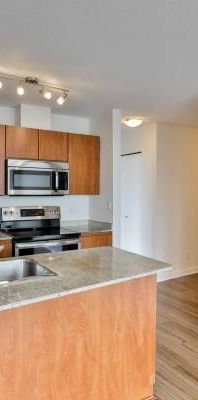 Located in Vancouver, In suite Laundry, 1/bd 1/ba - Photo 1