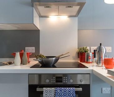 Studio to rent - Photo 6