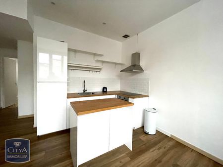 Location Appartement 2 pièces 42m² ST ETIENNE 42000 - Photo 5