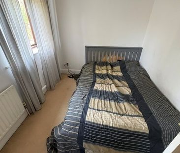 Harwood Close, Wembley, HA0 - Photo 2