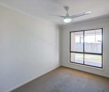 Beautiful Family Home in the Heart of Pimpama - Photo 5