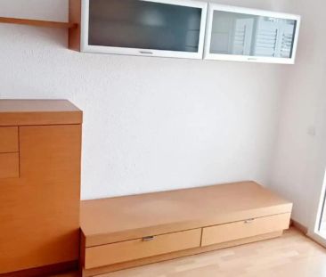 Piso de alquiler en Passeig de la Marina, 275, Baixador - Photo 1