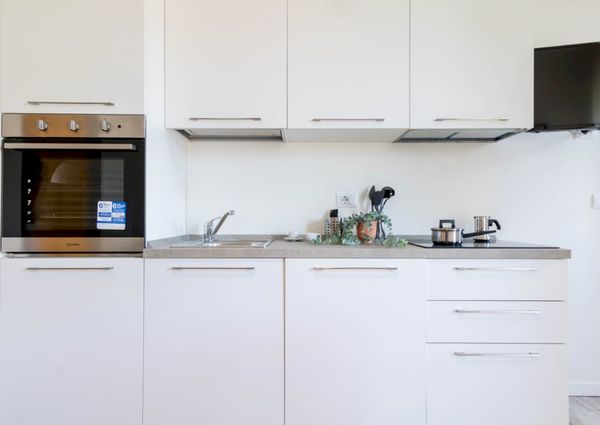 Wonderful single room in Via Riccardo Pitteri