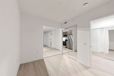 For Lease - 4010 Eglinton Avenue Unit# 216, Toronto, Ontario - Photo 2
