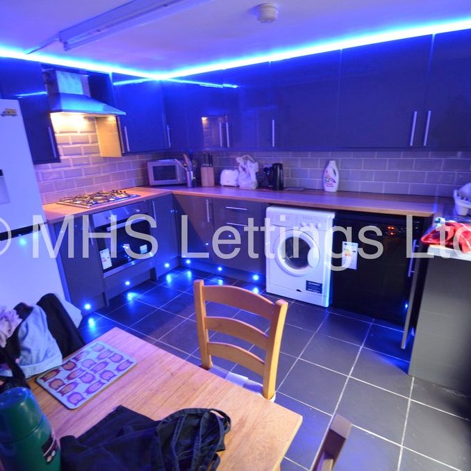 1 Bedroom Shared House for rent in Ashville Avenue - Photo 1