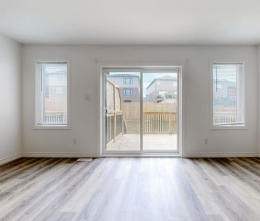 For Lease - 21 Woodedge Circle, Kitchener, Ontario - Photo 4