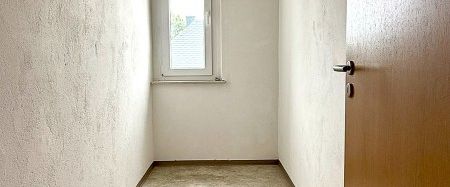 Renovierte 2-Raum-Wohnung mit modernem Bad in ruhiger Lage von Bärenstein!! - Foto 1