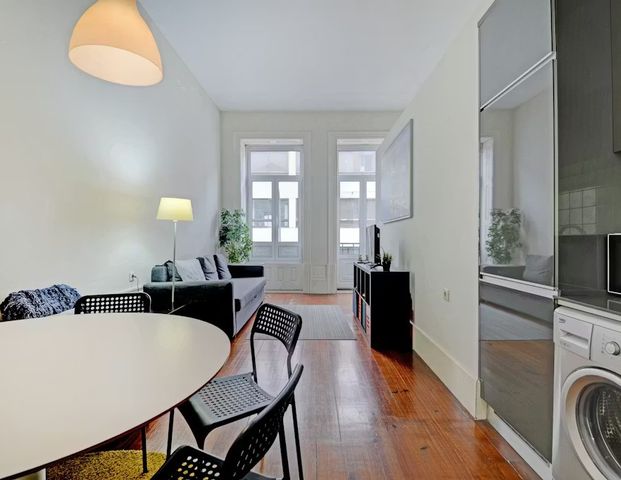 Rua de Álvares Cabral, Porto, Braga 4050-040 - Foto 1