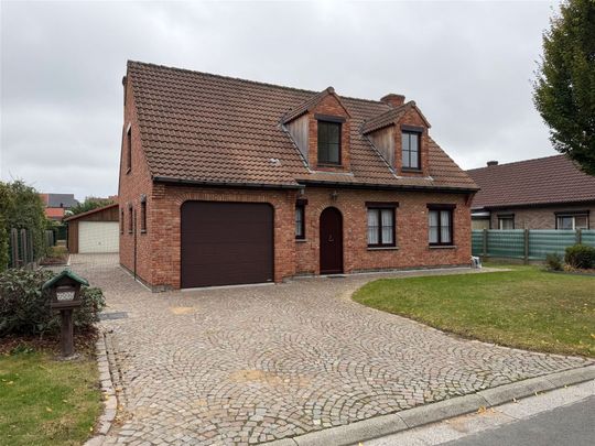 Woning te huur met 3 slaapkamers in rustige wijk - Photo 1